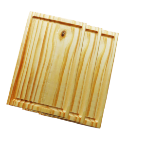 PLATOS DE PINO RANURADO 18x28