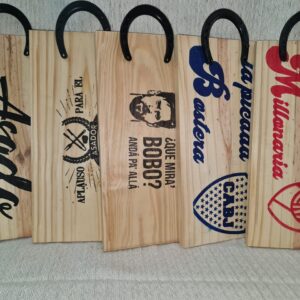 TABLAS 20 X 38 CON HERRADURA DE PLASTICO ( ESTAMPAS SURTIDAS)