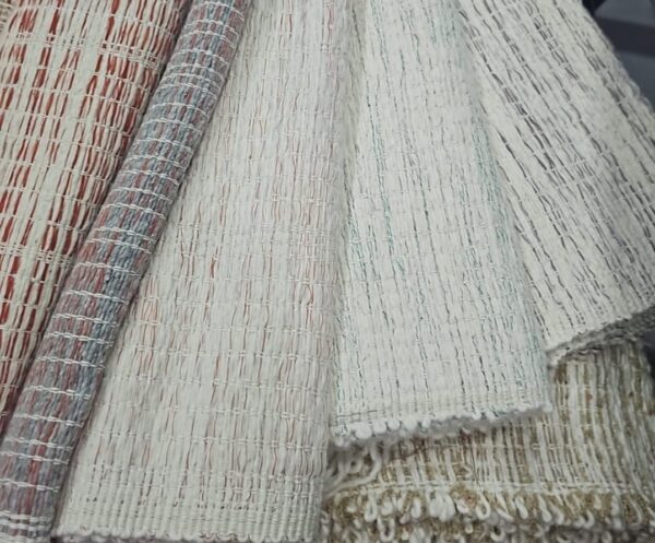 PIE DE CAMA DE COLORES 0.50 MTS X 1.90 MTS